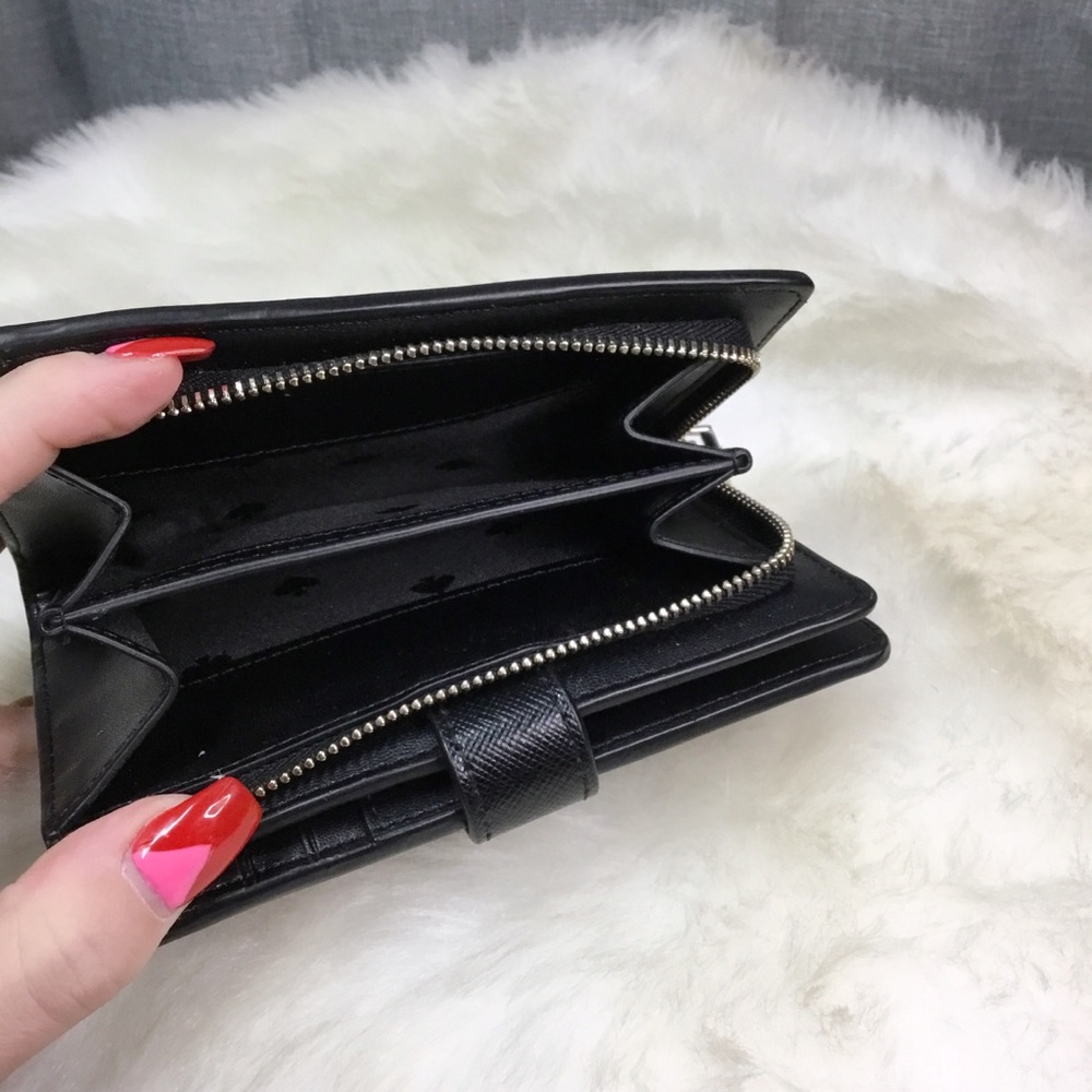 Kate Spade Wallet - Picture 4 of 11